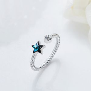 Anillo en Plata de Ley 925 con estrella azul